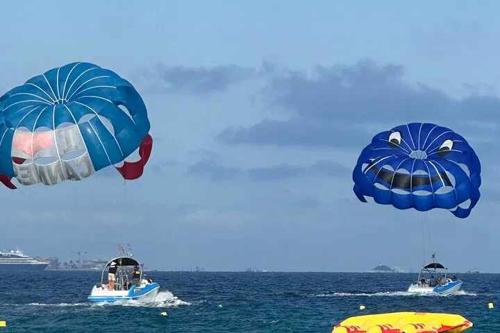 Cannes Parasailing: Bay Views & Thrills!