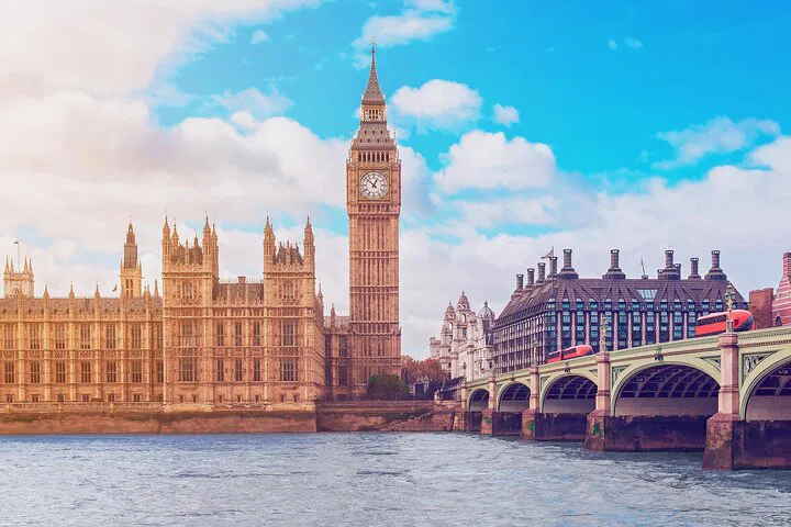 Uncover London's Best Kept Secrets: A Self-Guided Adventure!