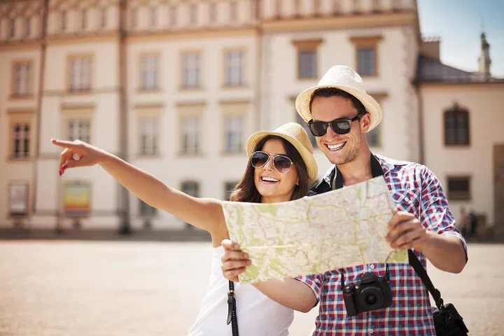London's Culinary Secrets: Uncover Hidden Gems with a Self-Guided Food Tour!
