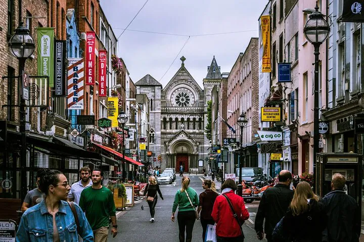 Unlock Dublin's Secrets: A Personalized 5-Hour Walking Adventure