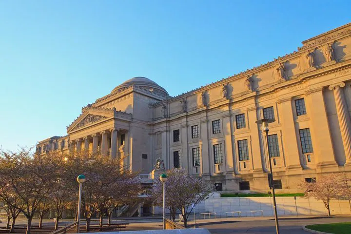 Brooklyn Scavenger Hunt: Unleash Your Inner Explorer!