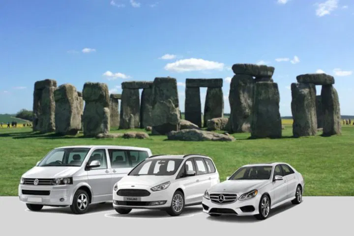 Historical Cruise Transfer: London to Southampton via Stonehenge & Salisbury