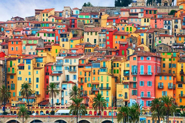 Explore Italian Markets & French Riviera: A Private Day Tour from Nice