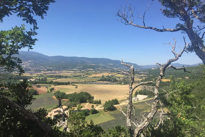 Unveiling Luberon's Beauty: A Hilltop Villages Day Trip from Marseille/Aix
