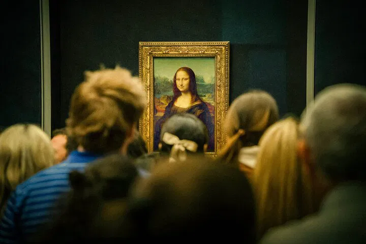 Louvre Guided Tour: Skip the Line & See the Best Art