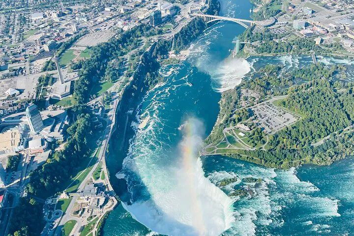 Niagara Falls Day Trip: Discover Natural Wonders with Expert Guidance