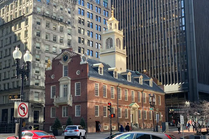 Relive History: Freedom Trail Downtown Boston Audio Adventure