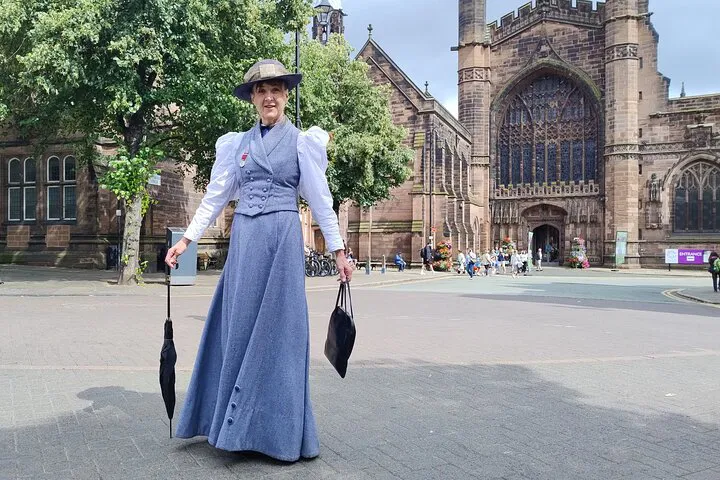 Chester: Edwardian Lady Walking Tour | Step Back in Time!