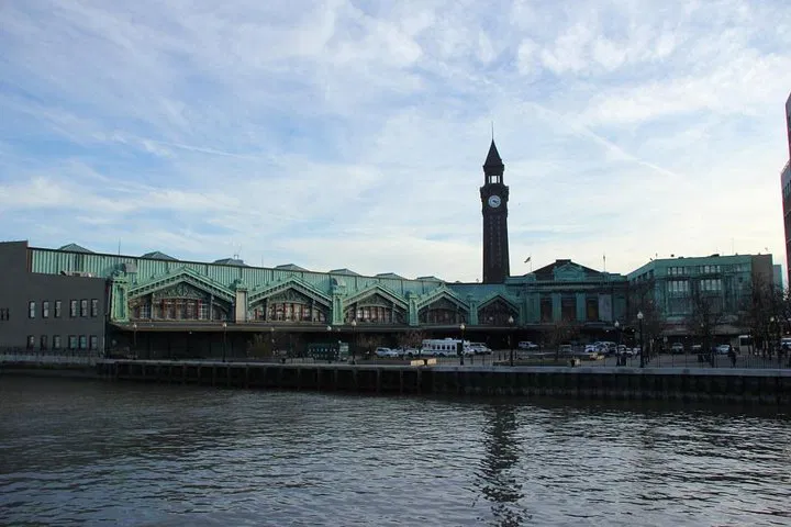 Uncover Hoboken's Secrets: A Scavenger Hunt Adventure!