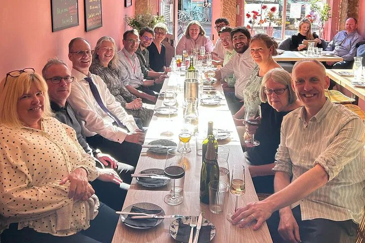 Edinburgh Culinary Secrets: A Whiskey & Scottish Classics Journey