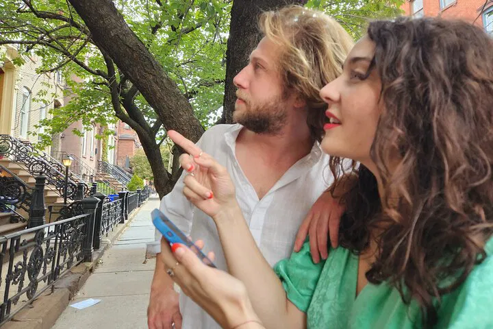Uncover Central Park's Secrets: A Stolen Archives Adventure!
