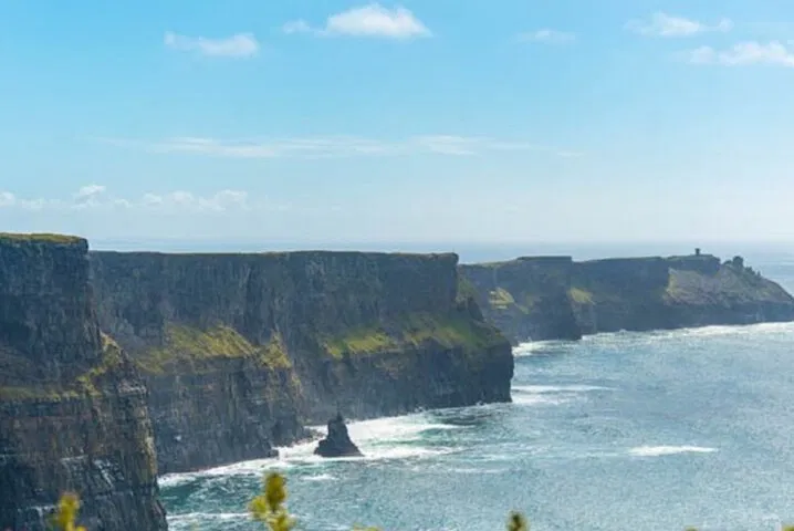 Unveiling Ireland's Gems: A Luxurious Chauffeur-Driven Adventure to Cliffs of Moher & Galway