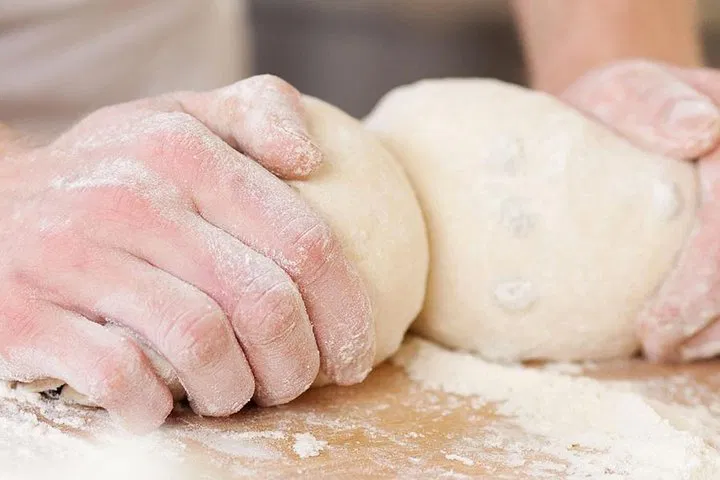 Baguette Baking in Paris: Craft, Taste, and Tradition