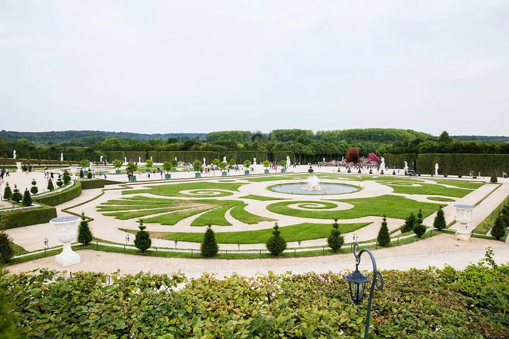 Versailles Tour from Paris: Train & Palace Gardens!