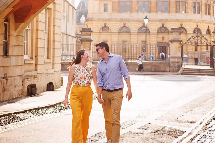 Capture Oxford's Charm: A Personalized Photo Tour Through Historic and Harry Potter Locations