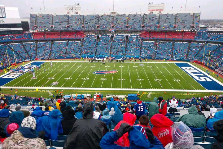 Buffalo Bills Game: Tickets to Experience Bills Mafia!