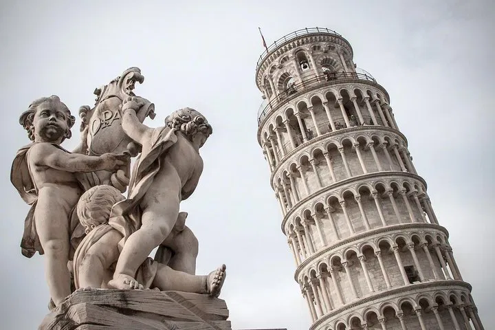 Tuscany Escape: Private Pisa & Florence Tour from Livorno Port