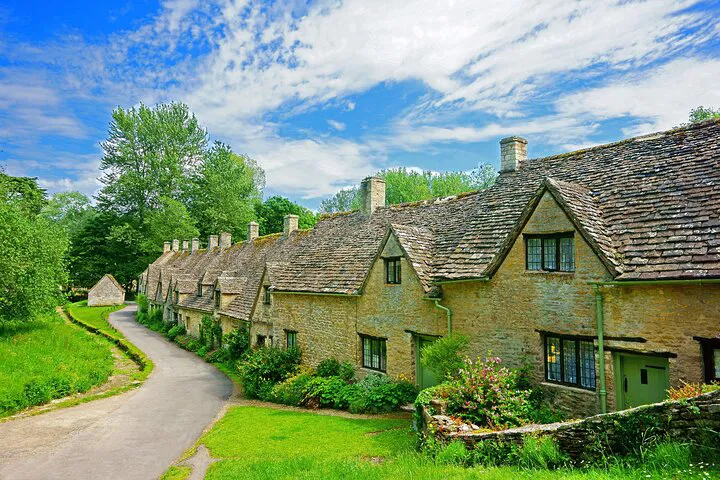Cotswolds Tour: See Hidden Villages from Oxford