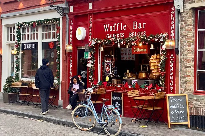 Discover Bruges' Charm: A Luxurious Day Trip from Paris