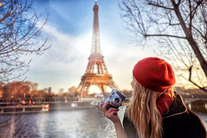 Paris Private Tour: See the City in Style & Comfort