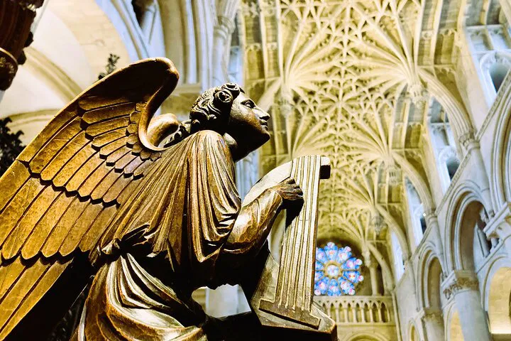 Uncover Oxford's Secrets: A Christ Church Private Tour Through History