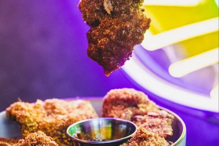 Aada Afro & Soul: Taste Montreuil's African Culinary Heart!