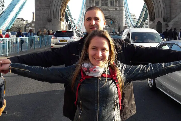 Uncover Londinium's Secrets: An Immersive Scavenger Hunt Adventure