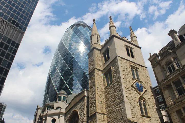 Lights, Camera, London! Uncover the City's Cinematic Secrets