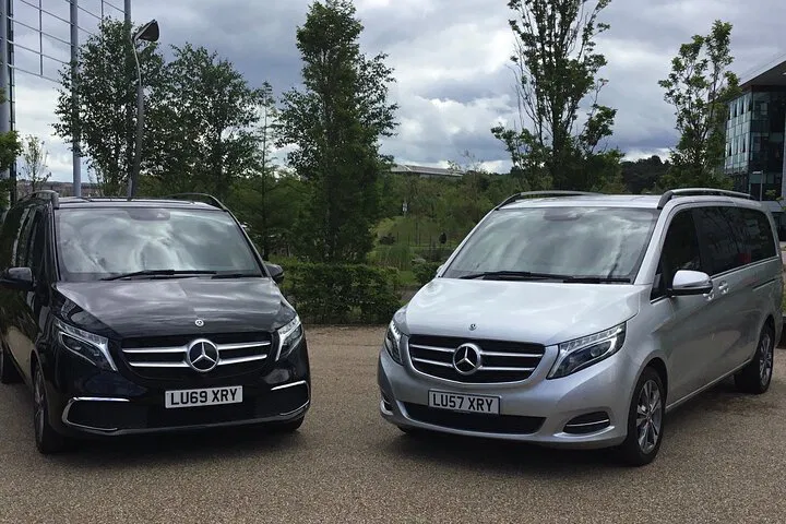 Luxury Glasgow Transfer: Arrive in Style with Mercedes Minivan!