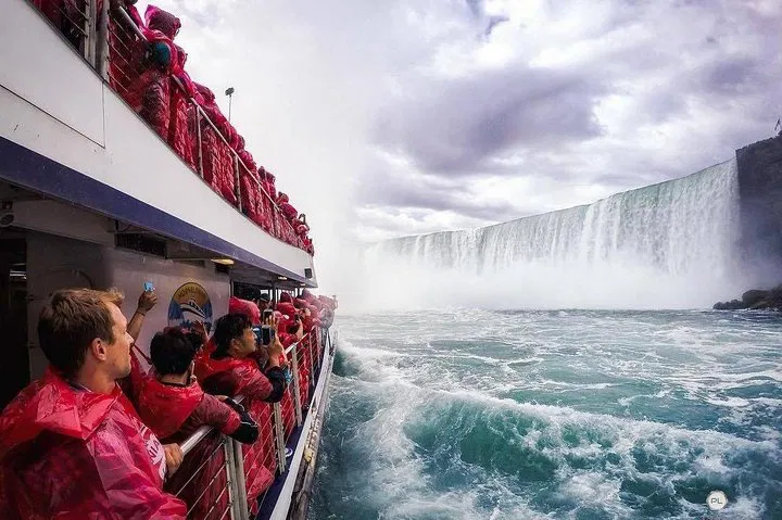 Niagara Falls Day Tour from Toronto w/ Boat Ride!