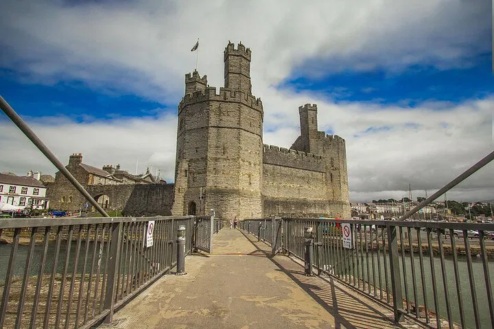 North Wales Road Trip: Coast, Castles & Mountains