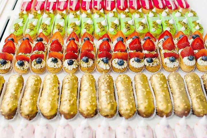 Paris Sweet Stops: Indulge in a Decadent Chocolate & Pastry Adventure!