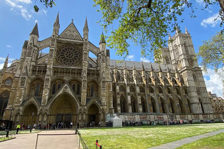 Westminster Abbey Priority Access Tour with London Eye