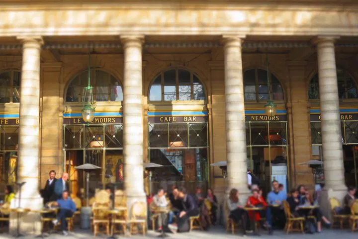 Unveiling Parisian Power: A Right Bank Private Walking Tour