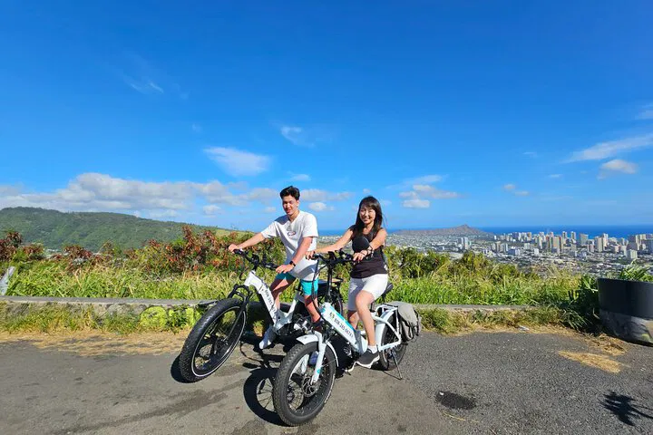 Conquer Tantalus Lookout: An Electric Bike Adventure from Waikiki