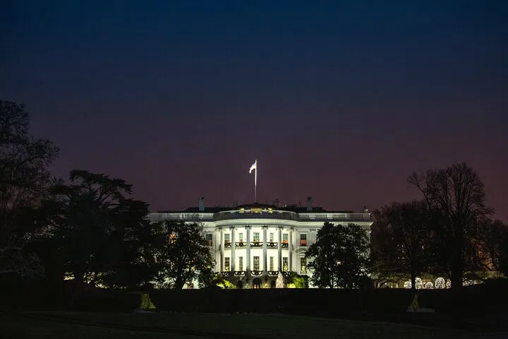 Uncover D.C.'s Dark Secrets: An Adults-Only Ghostly Walking Tour
