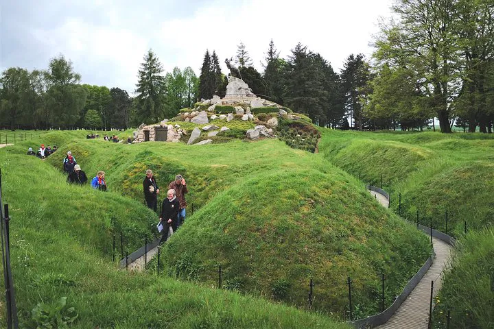 Somme Battlefield Day Trip from Paris: Thiepval & Beaumont-Hamel