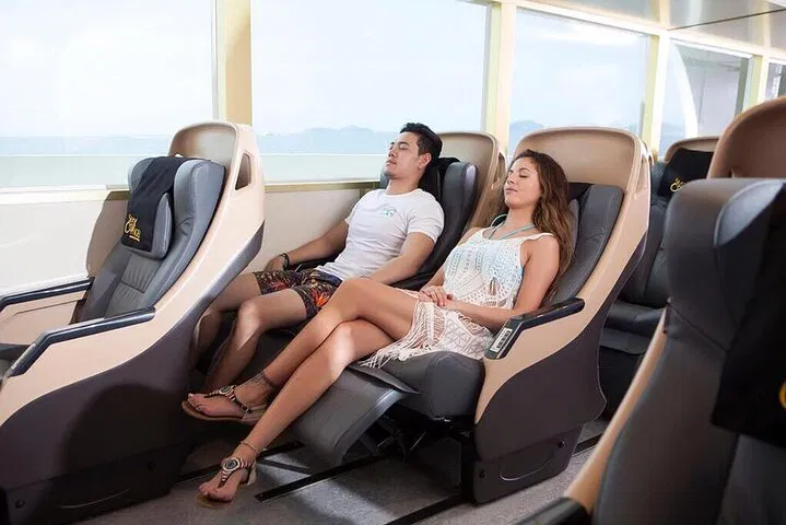 Phi Phi to Phuket Ferry: Stress-Free Island Transfer
