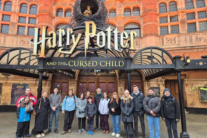 London Harry Potter Walking Tour: Palace Theatre Start