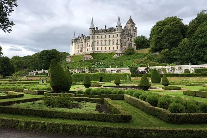 Dunrobin Castle & Glenmorangie Distillery Private Tour