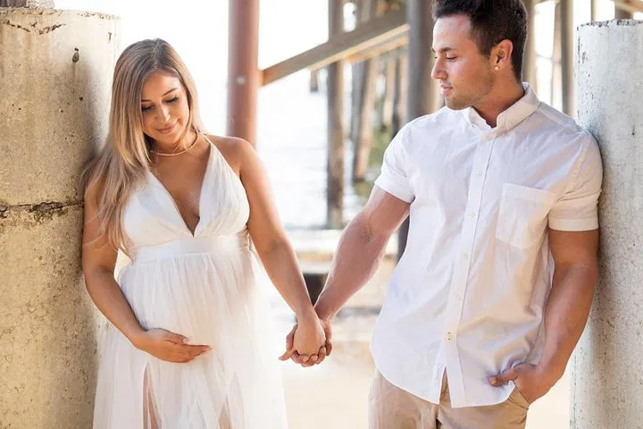 Malibu Vacation Photoshoot: Capture Picture-Perfect Moments!