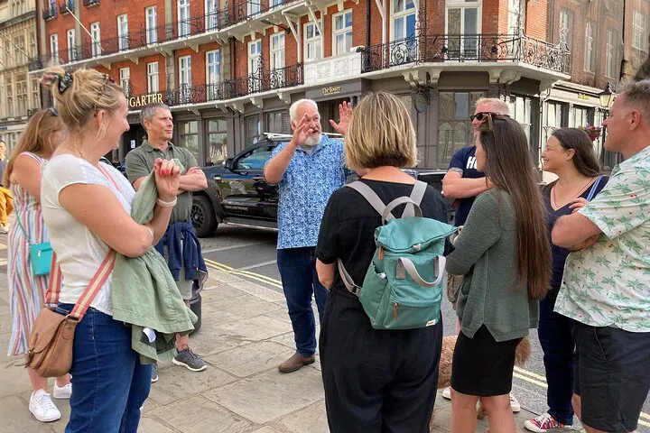 Uncover Windsor's Royal Secrets: An Intimate Walking Tour