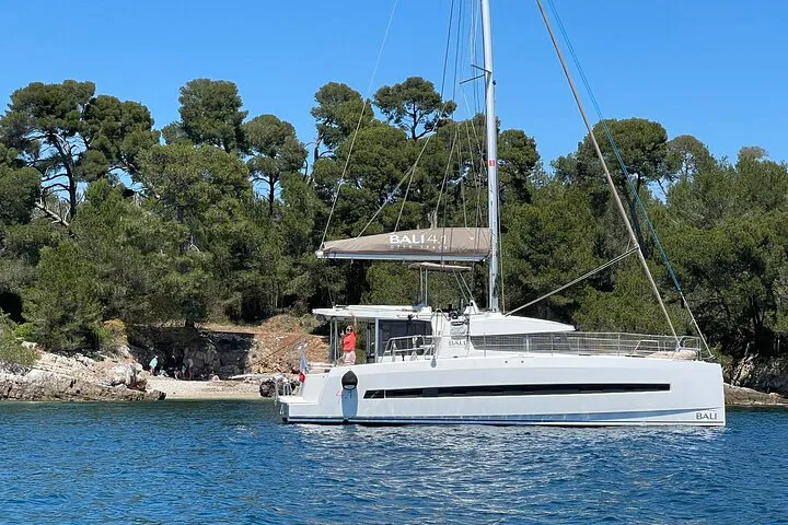 Luxury Catamaran Day Trip: Unveiling the French Riviera's Hidden Gems