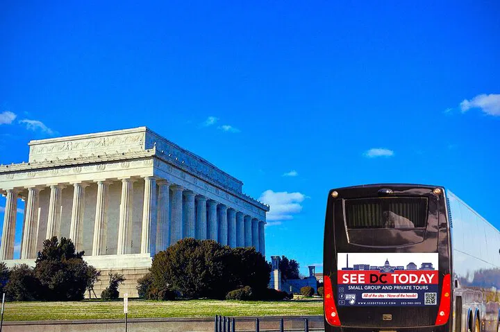 Discover DC Your Way: Private Small Group Tour