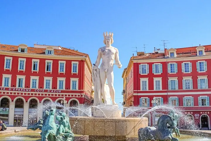 Discover Nice's Charm: A Spanish Walking Tour Through Vieux Nice & Castle Hill