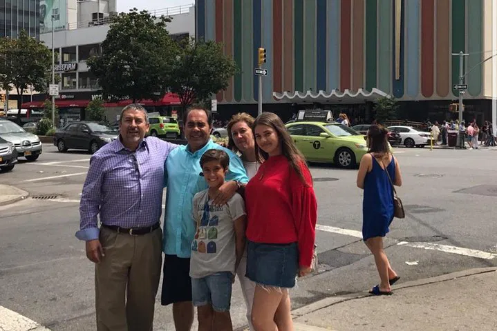 NYC Cultural Immersion: Gospel, Liberty & City Contrasts!