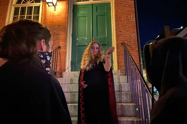 Salem's Spectres: Walk with Ghosts Through Haunted History