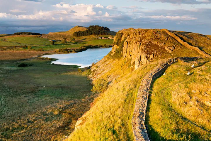 Uncover Roman Britain: Edinburgh's Hadrian's Wall & Borders Adventure