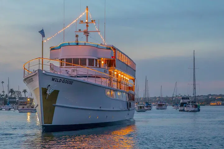 Newport Beach Night: Premier Dinner Cruise Experience!
