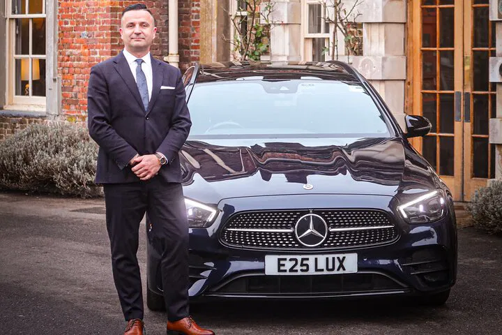 Effortless Southampton Airport Transfers: Private, Luxurious & Punctual